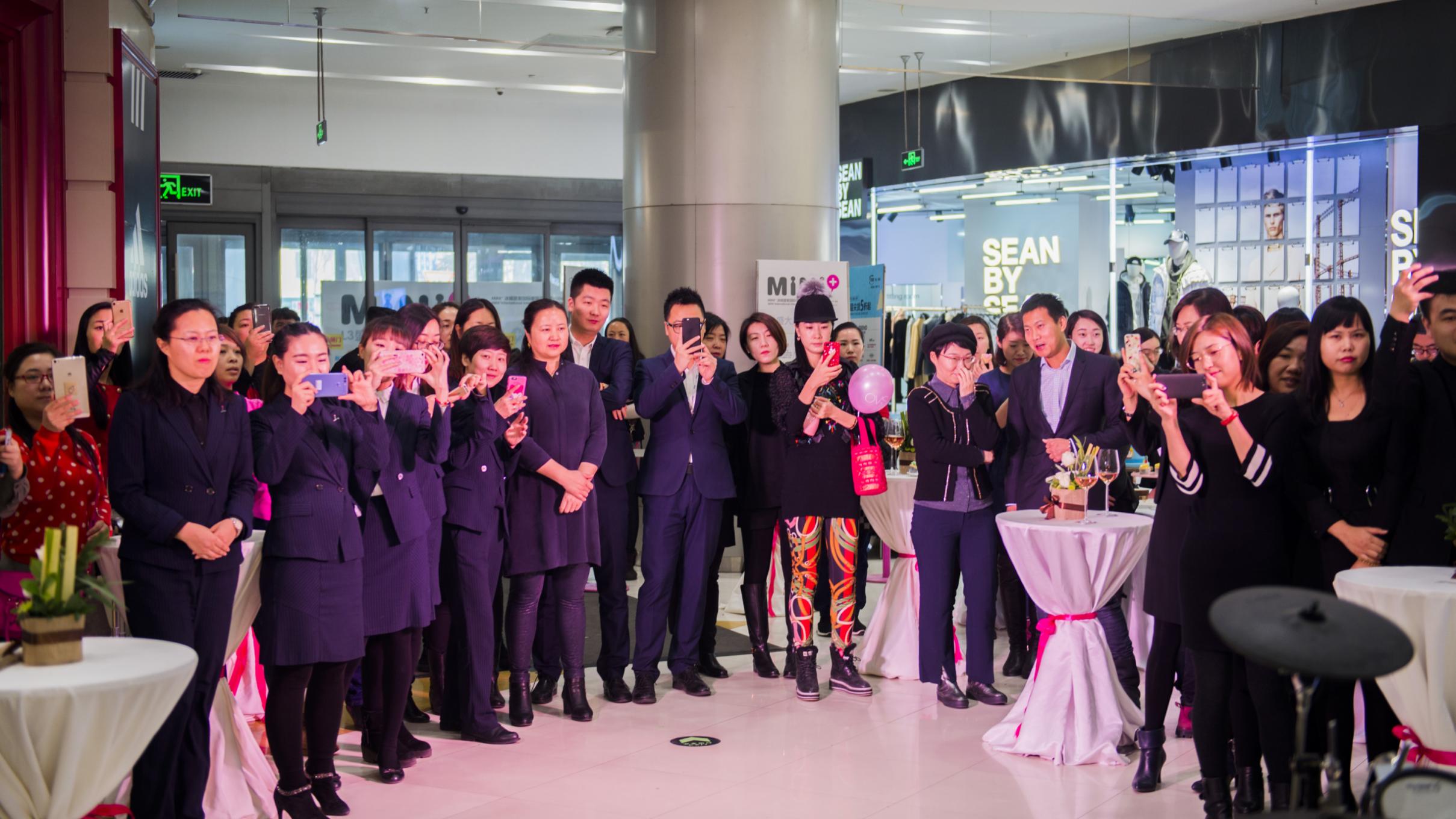 麦格威品牌营销策划有限公司介绍 包2 活动_115.jpg