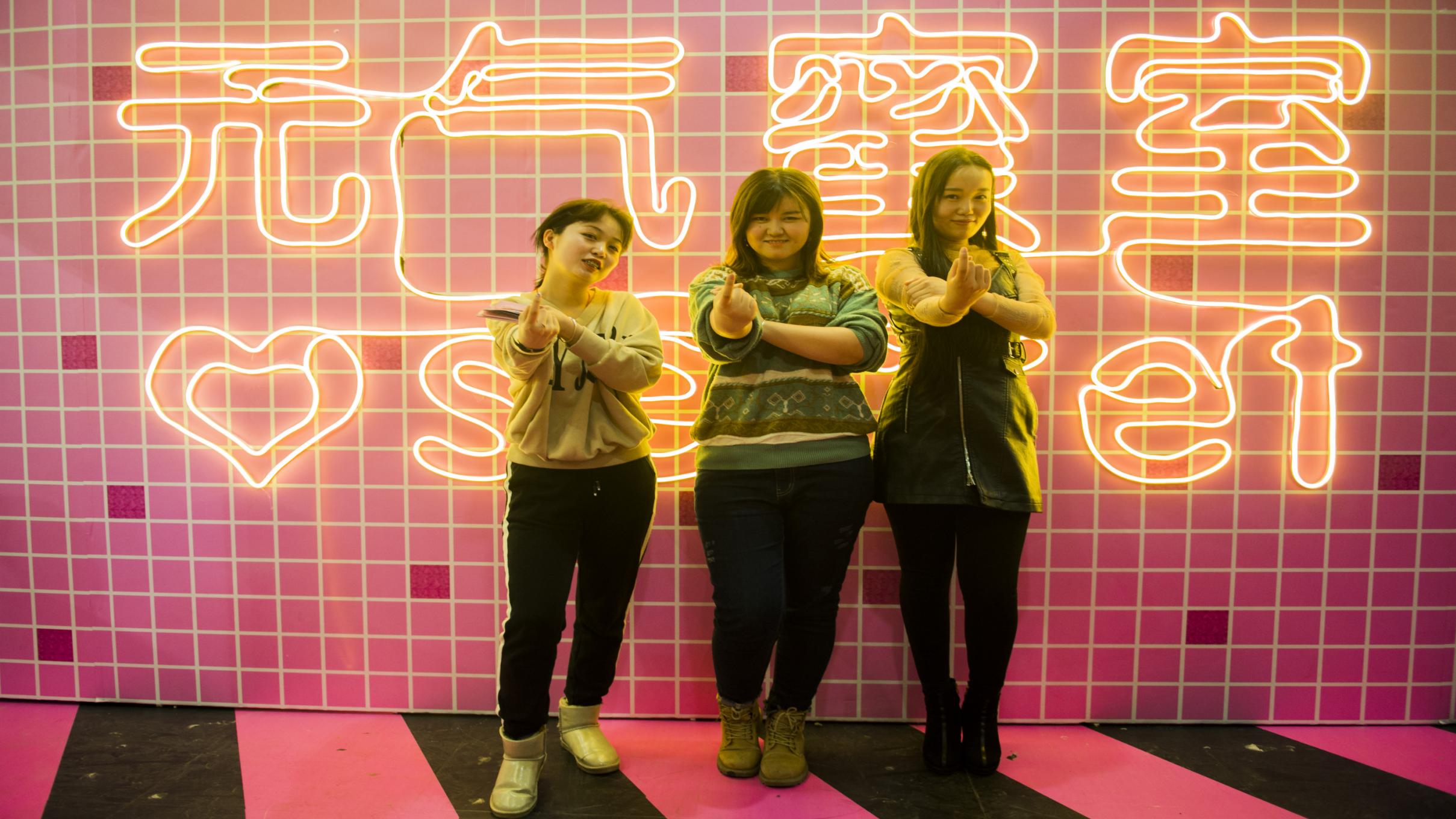 麦格威品牌营销策划有限公司介绍 包2 活动_46.jpg