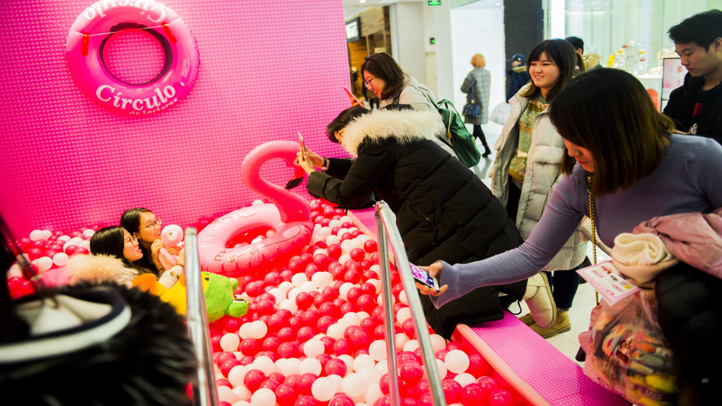 麦格威品牌营销策划有限公司介绍 包2 活动_50.jpg