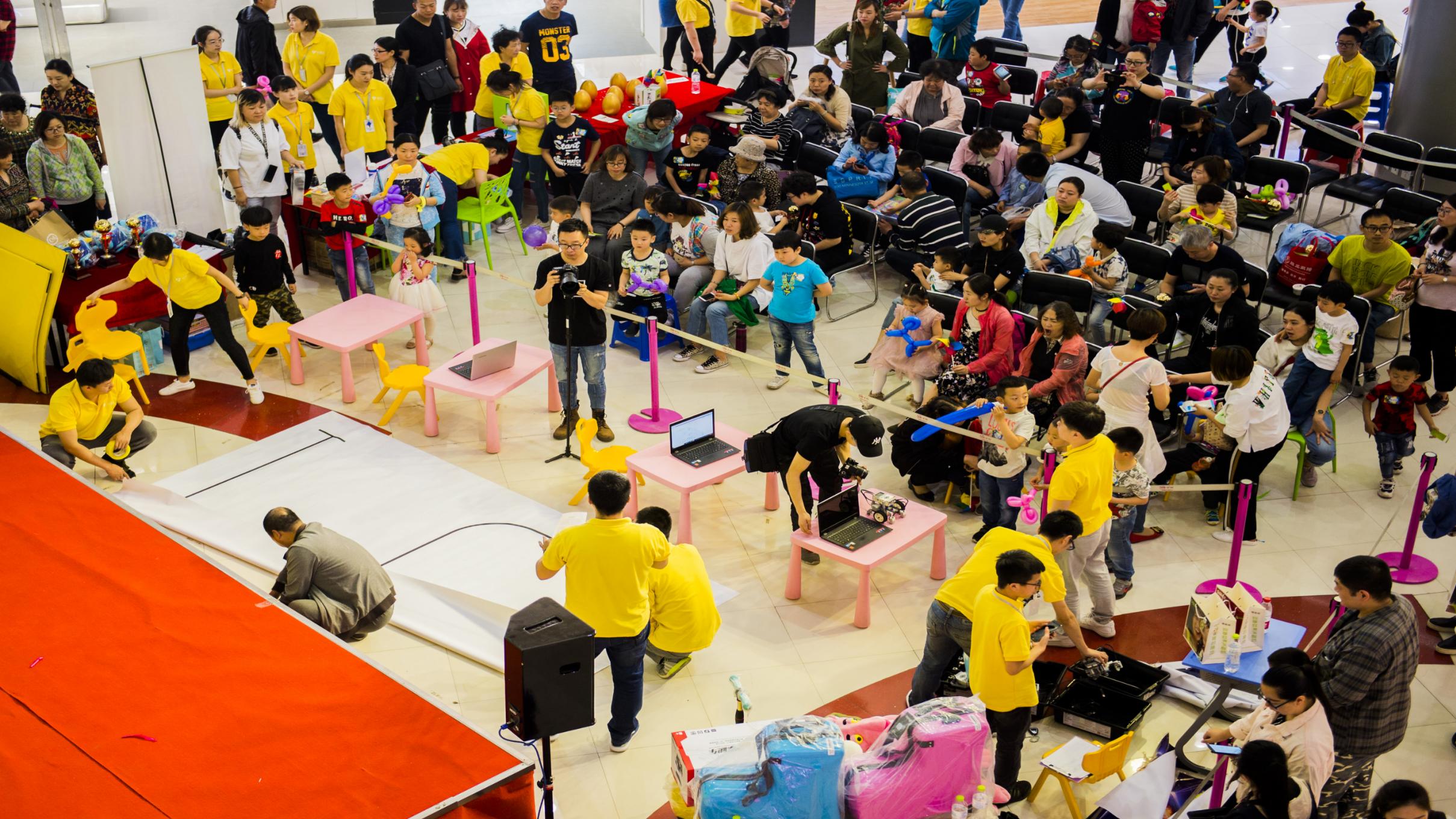 麦格威品牌营销策划有限公司介绍 包2 活动_123.jpg