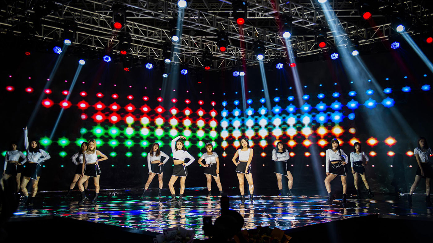 麦格威品牌营销策划有限公司介绍 包1 会议_111.jpg